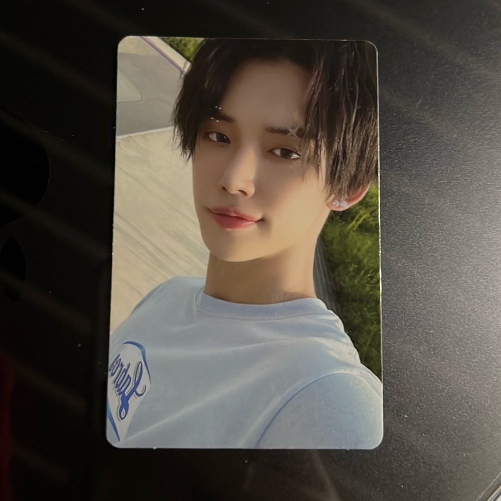 Tomorrow x together Yeonjun photo card